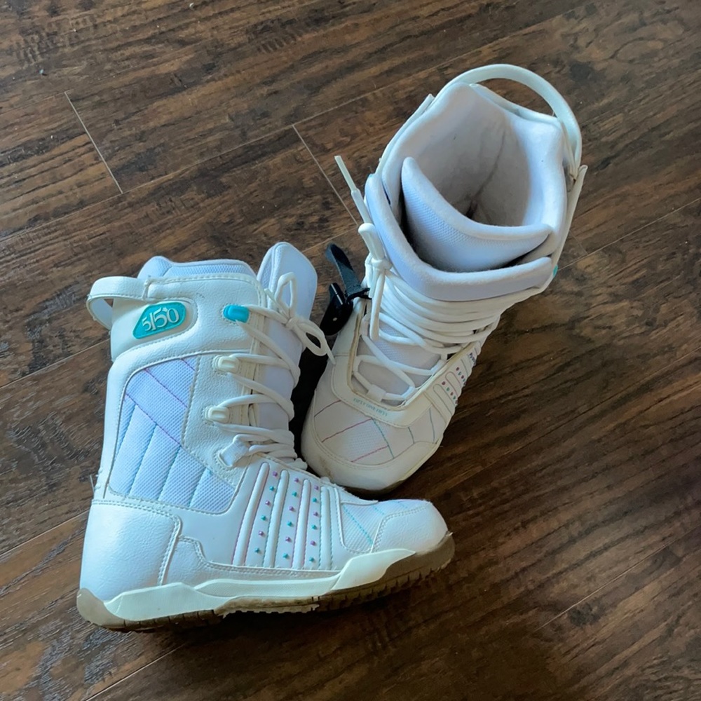 5150 Snowboard Boots